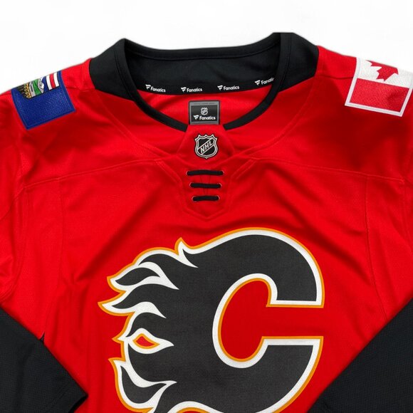 Calgary Flames SEWN Breakaway Fanatics NHL Hockey Jersey Men's Large L NWT - Picture 3 of 6